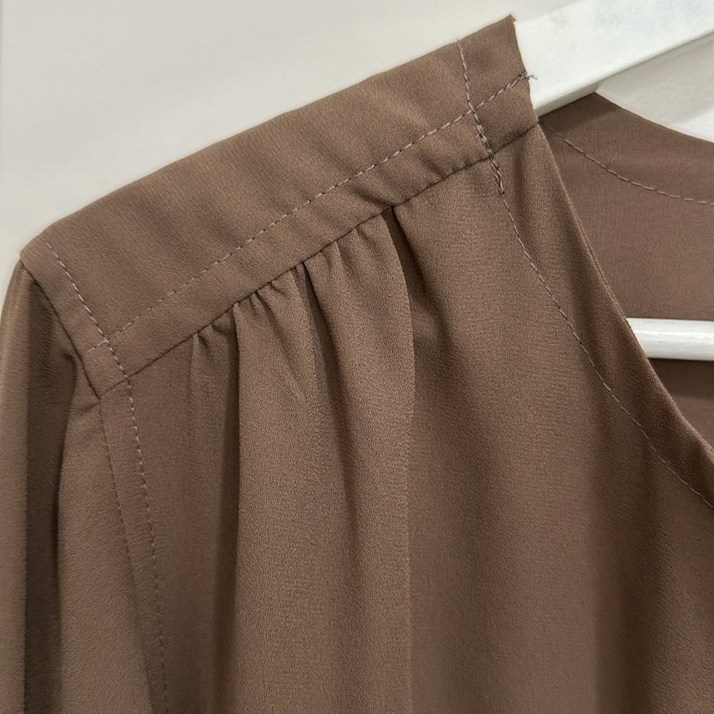 Karen Kane Brown Long-Sleeve V-Neck Blouse - Picture 4 of 9
